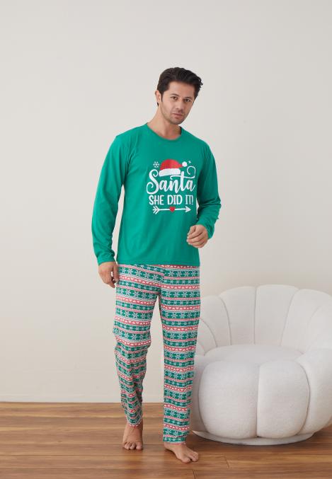 Pijama barbati Craciun "SANTA SHE DID IT" , maneca lunga ,pantaloni lungi,Culoare Verde,Engros